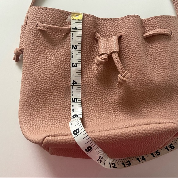 New Beautiful 
Blush pink purse - Picture 8 of 10